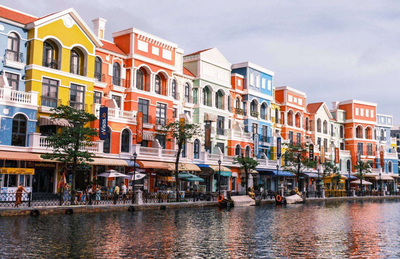 Scenic travel destination in Curaçao for visa applicants