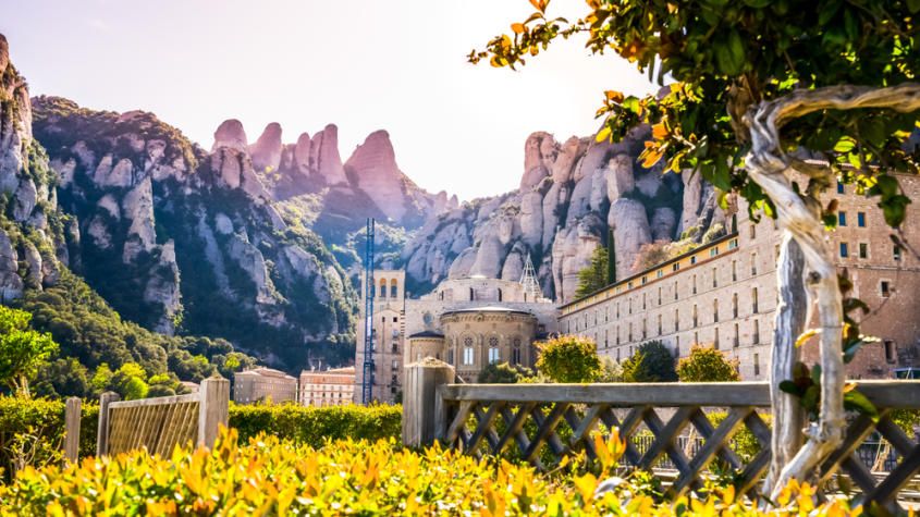 Scenic travel destination in Montserrat for visa applicants
