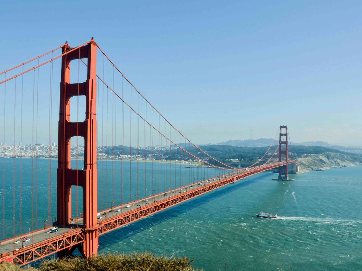 Scenic travel destination in United States for visa applicants